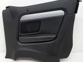 Moldura del tarjetero de la puerta trasera