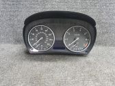 Geschwindigkeitsmesser Cockpit
