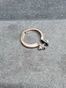 Muffler pipe connector clamp