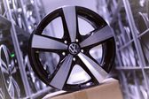 R17 alloy rim