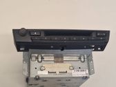 Radio / CD-Player / DVD-Player / Navigation