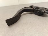 Accelerator throttle pedal