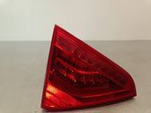 Tailgate rear/tail lights