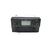 Radio/CD/DVD/GPS-pääyksikkö