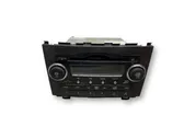 Panel / Radioodtwarzacz CD/DVD/GPS