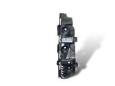 Rear bumper mounting bracket