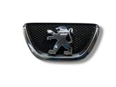 Manufacturer badge logo/emblem