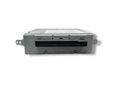 Radio / CD-Player / DVD-Player / Navigation