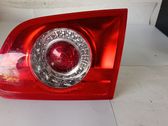 Tailgate rear/tail lights