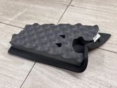 Rear sound insulation