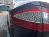 Tailgate rear/tail lights