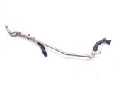 Tuyau de liquide de refroidissement moteur