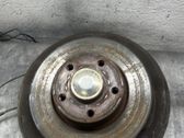 Rear wheel hub spindle/knuckle