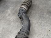 Turboahtimen ilmanoton letku