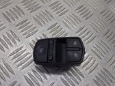Moldura del interruptor de la ventana de la puerta delantera