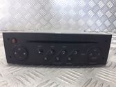 Radio / CD-Player / DVD-Player / Navigation