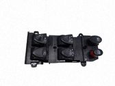 Support bouton lève vitre porte avant