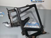 Radiator mount bracket