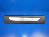 Other sill/pillar trim element