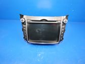 Radio / CD-Player / DVD-Player / Navigation