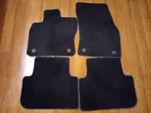 Car floor mat set