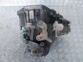 Mechaninė 5 pavarų dėžė