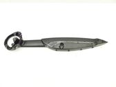 Autres éléments de garniture porte avant