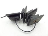 Headlight/headlamp mounting bracket