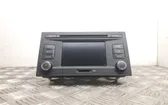 Panel / Radioodtwarzacz CD/DVD/GPS