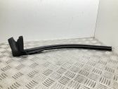 Rubber seal rear door window/glass