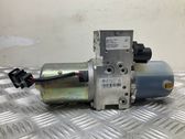 Avattavan katon hydraulipumppu