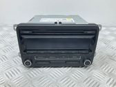 Radio / CD-Player / DVD-Player / Navigation