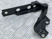 Engine bonnet/hood hinges