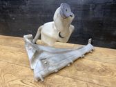 Windshield washer fluid reservoir/tank