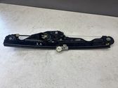 Rear window lifting mechanism without motor