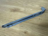 Headlight/headlamp mounting bracket