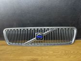 Front bumper upper radiator grill