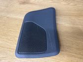 Grille de garniture d’enceinte pour tablette arrière