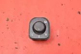 Przycisk / Włącznik podgrzewania lusterek