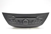 Panel / Radioodtwarzacz CD/DVD/GPS