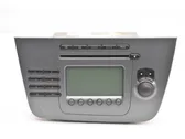 Radio/CD/DVD/GPS-pääyksikkö