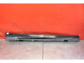 Front sill (body part)