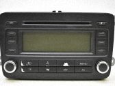 Radio / CD-Player / DVD-Player / Navigation
