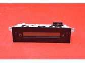 Radio / CD-Player / DVD-Player / Navigation