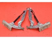 Engine bonnet/hood hinges