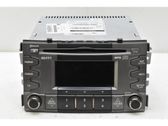 Radio / CD-Player / DVD-Player / Navigation