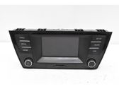 Radio/CD/DVD/GPS head unit