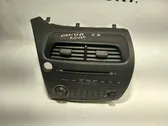 Radio/CD/DVD/GPS-pääyksikkö