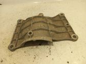 Gearbox mounting bracket
