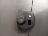 12V Steckdose vorne